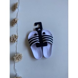 Claquettes Adidas