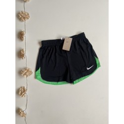 Short Nike