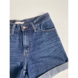 Short Levis